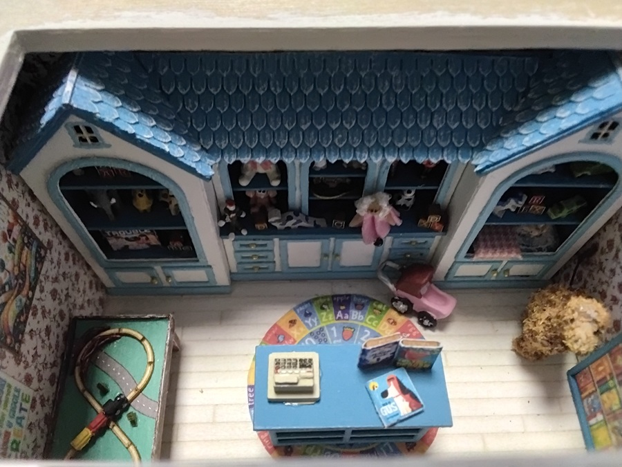 Shoppe 'Til You Drop!